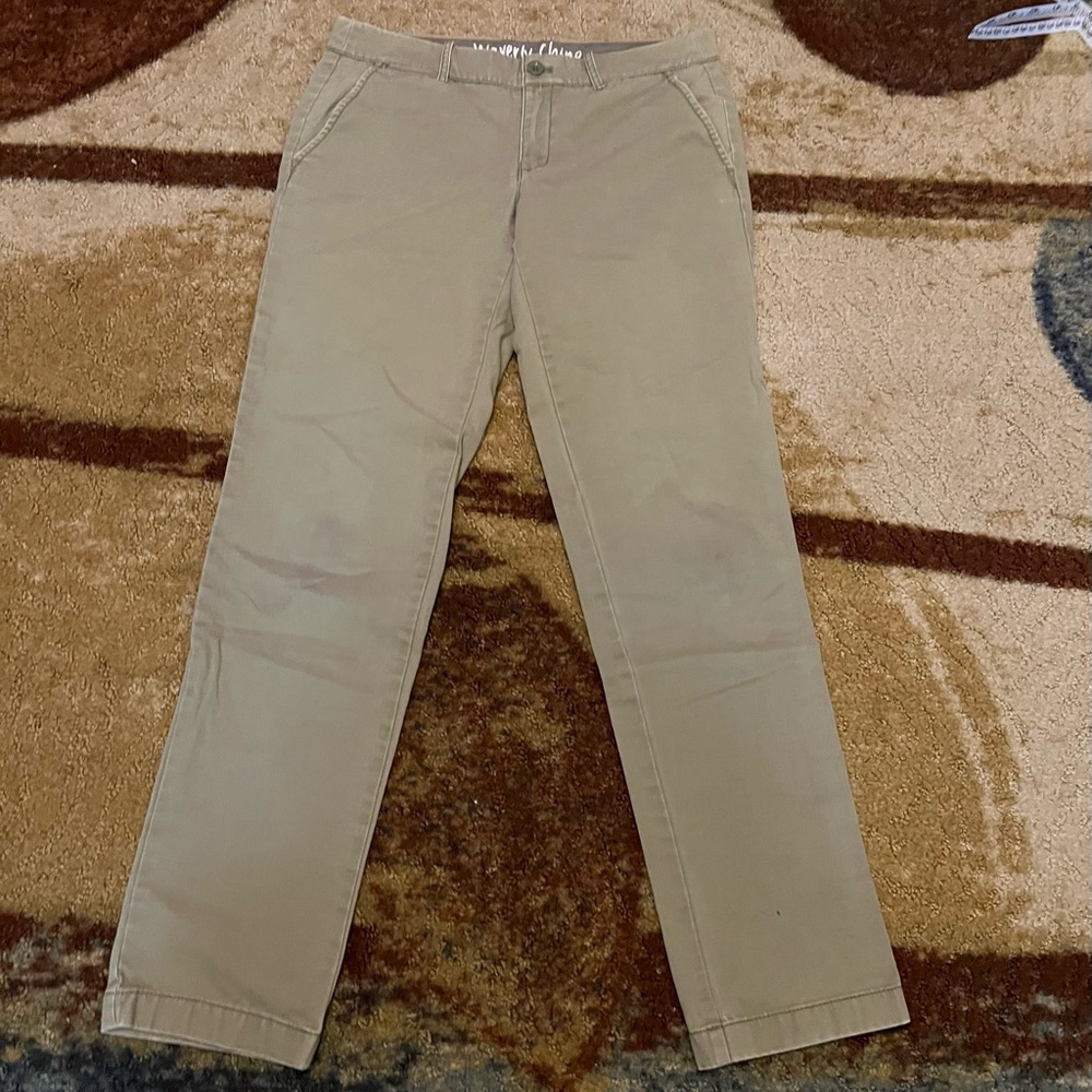 Light army green women’s straight leg pants